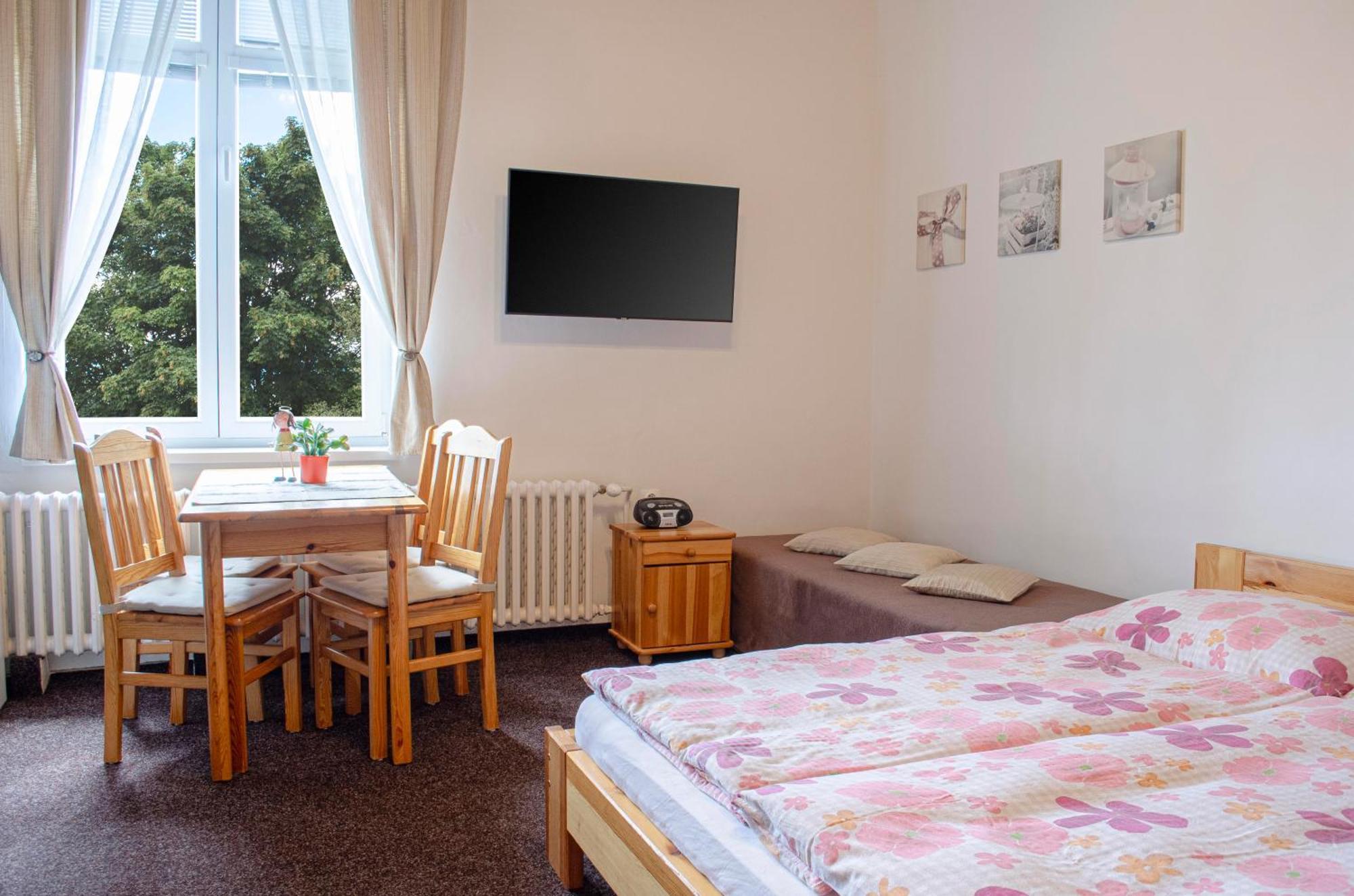 Apartmany Pavilon D - Budget, Classic, Family - Novy Smokovec - High Tatras Vysoké Tatry Εξωτερικό φωτογραφία